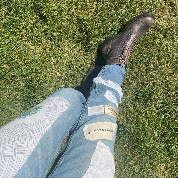 Erika Kelly Apparel Upcycled Everlane Skinny Jeans Patchwork & Lace Handsewn - Picture 6 of 17